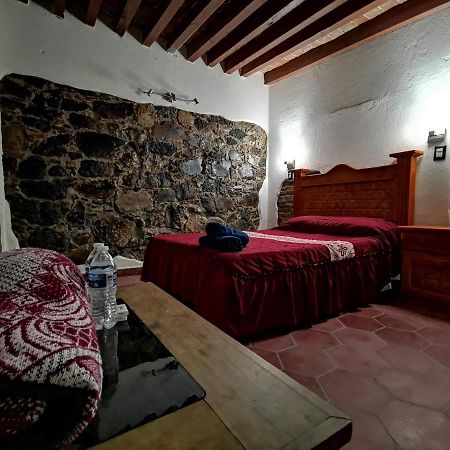 הוסטל סאן מיגל דה אלנדה La Casa Del Abuelo מראה חיצוני תמונה
