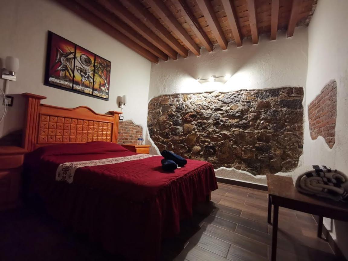 הוסטל סאן מיגל דה אלנדה La Casa Del Abuelo מראה חיצוני תמונה