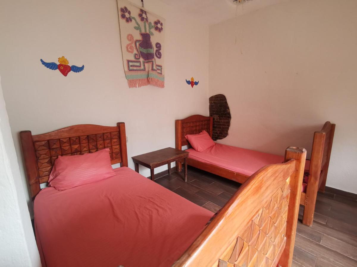 הוסטל סאן מיגל דה אלנדה La Casa Del Abuelo מראה חיצוני תמונה
