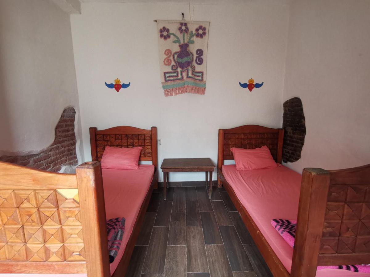 הוסטל סאן מיגל דה אלנדה La Casa Del Abuelo מראה חיצוני תמונה