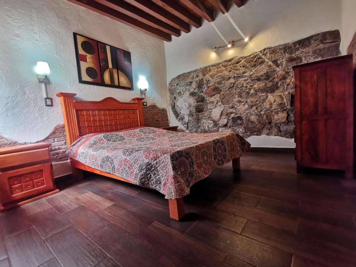הוסטל סאן מיגל דה אלנדה La Casa Del Abuelo מראה חיצוני תמונה